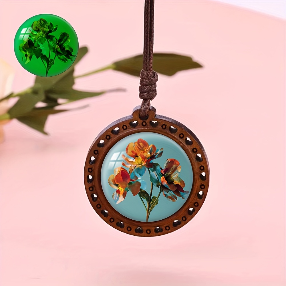Artistic Floral Wooden Pendant Necklace, Luminous Style